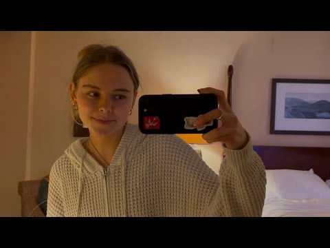 ASMR Tapping around hotel room💫