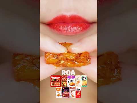 ASMR MUKBANG Spicy Chinese Mala Snack Eating Sounds 중국 신상 간식 리뷰 이모지 먹방 Emoji Food Challenge