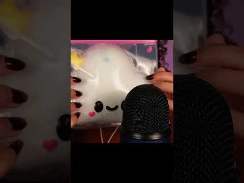layered "rain" tapping & brain squishing asmr