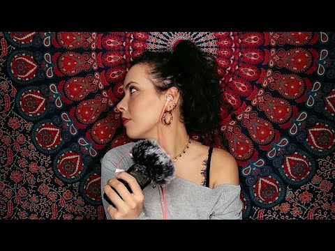 ASMR ITA | DORMI IN 15 MINUTI CON IL MIO INAUDIBLE E I MIEI MOUTH SOUNDS • HAND MOVEMENTS