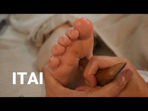 痛い足つぼ | レベル9 硬ごりウェディングプランナー [右足] | 30代女性
