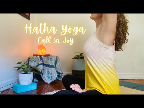 Hatha Yoga to Call in Joy🌞 - Yoga for Beginners, Pranayama, Sacral and Heart Chakra Yoga, Easy Yoga