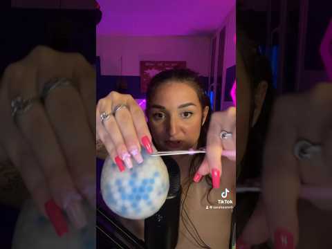 ASMR : je coupe cette balle antistress