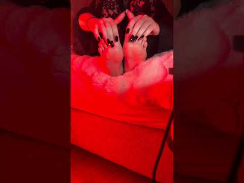 ASMR Foot Tapping
