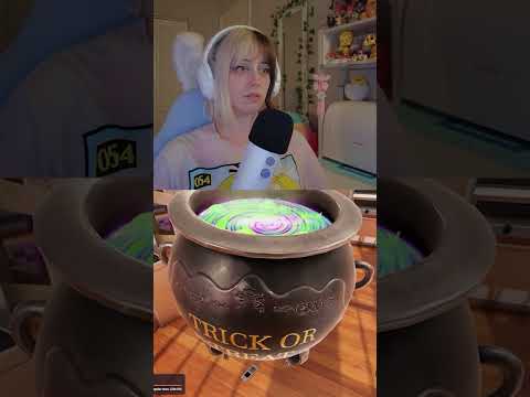ASMR - the kitchen is dangerous #asmr #asmrsounds #gamingasmr #cookingsimulator