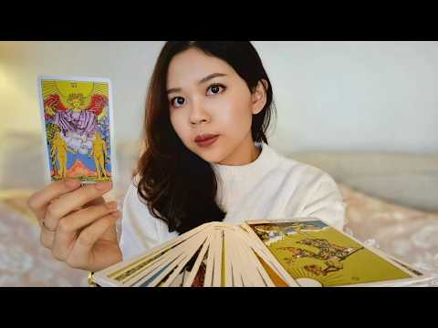 ASMR THAI Friend Reading You Tarot Cards 🎴 🔮เพื่อนดูไพ่ยิปซีให้คุณเรื่องความรัก