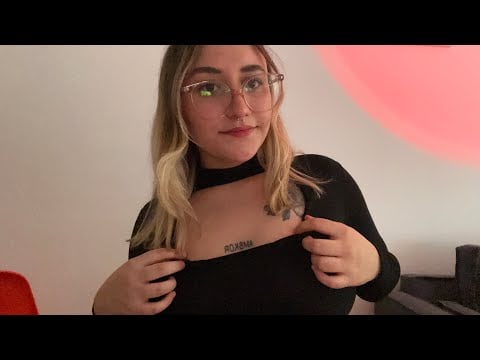 ASMR FABRIC SCRATCHING Y MOUTH SOUNDS 🖤🖤🖤