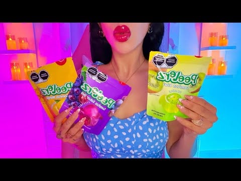ASMR C0MIENDO GOMITAS PELABLES✨🌙