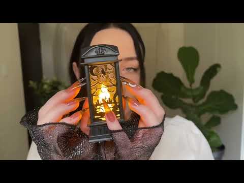 *one minute asmr* textured tapping & scratching (no talking)