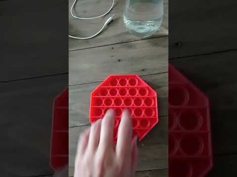 ASMR- Short extra lofi pop it play 💤
