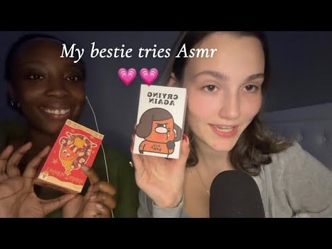 My bestie tries Asmr for the first time💗💗(unboxing and pop rocks sounds)