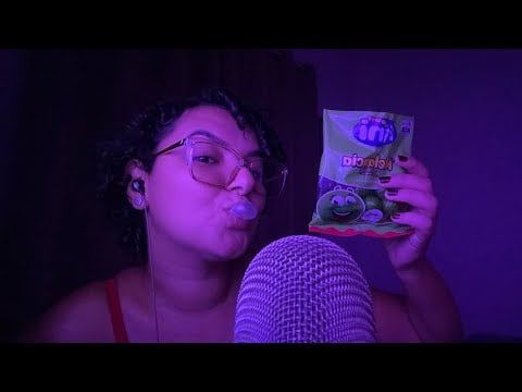 ASMR: MASCANDO CHICLETE (som de mastigação e sons de boca)