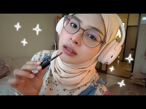 asmr ☆ fast and aggressive mouth sounds, lipgloss application, hand sounds 💄🌷 (tingly!)