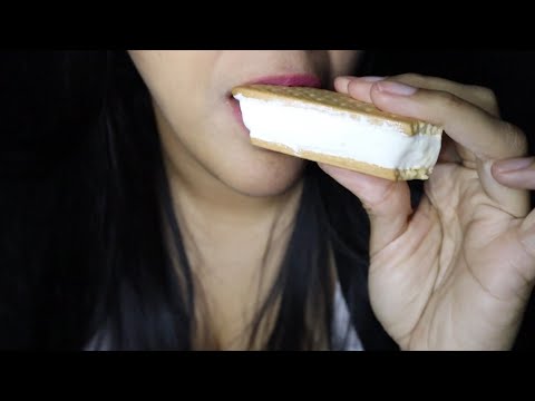ASMR comiendo helado 