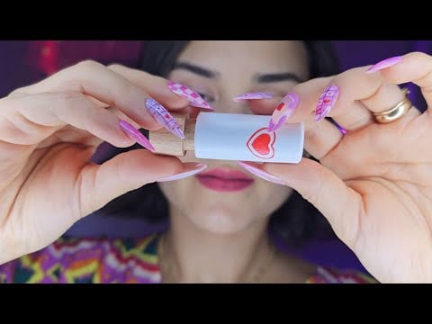 ASMR TE MAQUIANDO COM OBJETOS DE MADEIRA bem de pertinho😴 personal attention