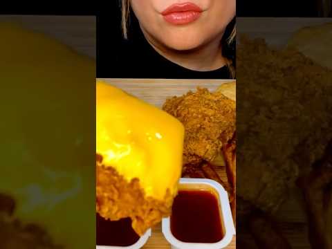 POPEYES FRIED CHICKEN #asmr #popeyes #chicken #cheesy