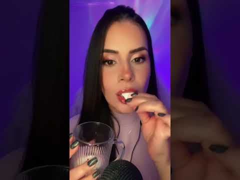 Candy ASMR I love this sound, chewing candy #asmr #eating