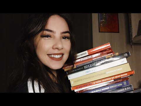 ASMR LIVROS & LEITURA (VOZ SUAVE) - Mori Yumi