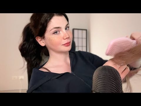 ASMR brushing your hair, sooo relaxing 😌… personal attention 💖