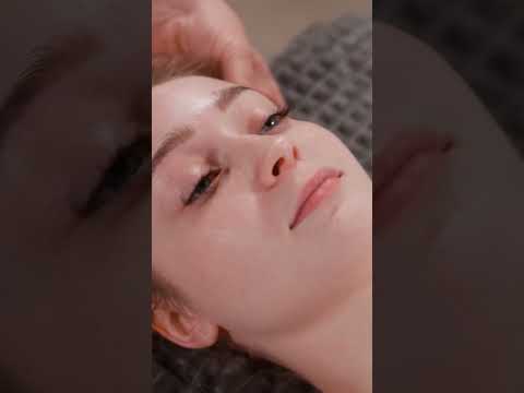 Deep tissue massage and spinal adjustment session #deeptissuemassage