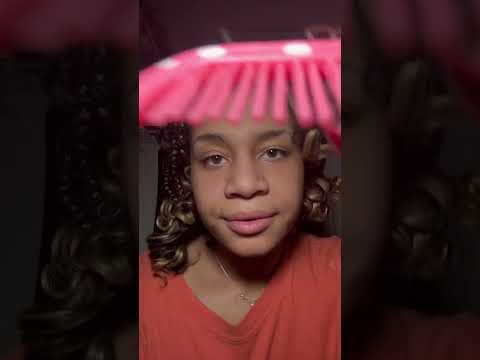 ASMR - Eye Lid Combing