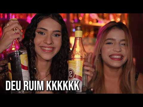 ASMR BEBENDO COM MINHA PRIMA 🤪
