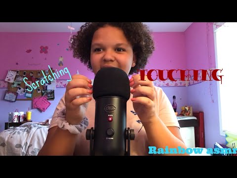 ASMR- touching and scratching the microphone | with different objects