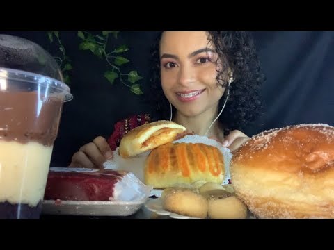 ASMR- COMENDO COMIDAS DE PADARIA 🥯/ sonho, salgado, bolo. Etc Mukbang
