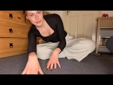ASMR Carpet Scratching 🧶 Whispering, Floor Massage, Hand Movemets 💤