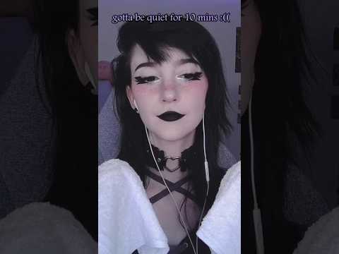 chat forced me to be quiet 😭 #asmr #asmrscratching #asmrshorts