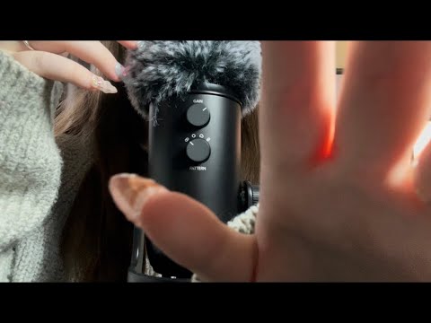 ASMR | Goodnight To Everybody Who… (Up Close Whispering, Hand Movements, Mic Brushing)
