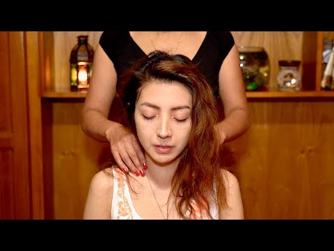 Nelly's ASMR massage/energy healing (limpia) with soft whispering sounds for relaxation & sleep