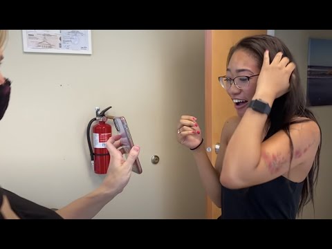 Shocked Reaction to Loud Spinal CrUNCHes that Will Give You Tingles & Goosebumps