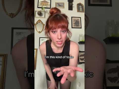 IG ivannabrookes #redhead #relatable #ginger #babybangs