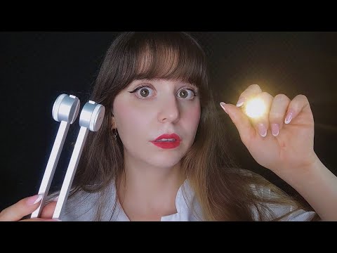 ASMR | Exame dos nervos cranianos MAS ESTÁ TUDO ERRADO COM VOCÊ