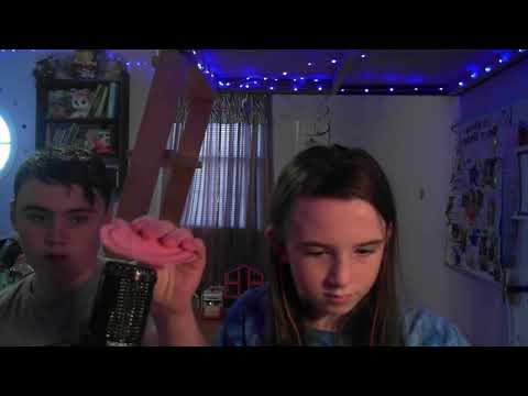 Tapping on Valentine’s Day triggers 💝