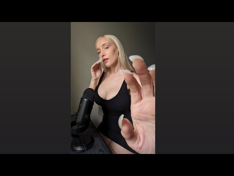 🎧ASMR Repeating "Clickety Click"🫠✨Requested✨🫠 with TINGLY Plucking and Face Brushing 😴💕💓