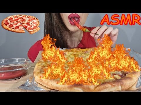 ASMR | Eating Cheesy Pepperoni Spicy Pizza | CRISPY SOUNDS | No Talking | Lady M. ASMR