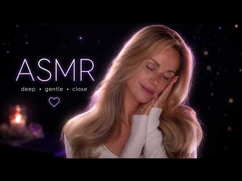ASMR | Close-up Deep Ear Attention & Breathy Whispers (Dutch & English)