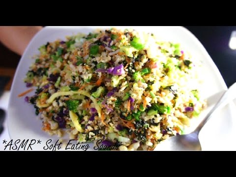 ASMR SOFT EATING SOUNDS : CAULIFLOWER FRIED RICE W. NORI YUM!!