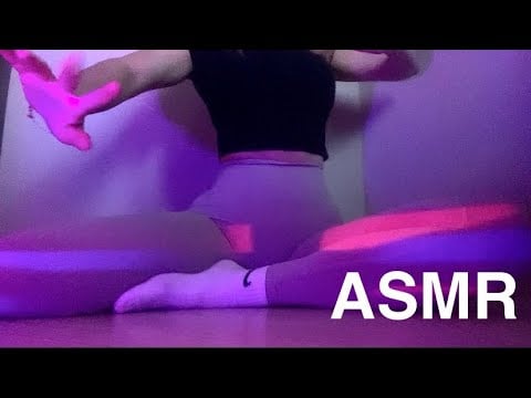 ASMR hand triggers, fabric scratching & rambles 🤭