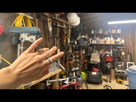 ASMR in My Boyfriends Workshop 🛠️ (tapping, lo-fi)