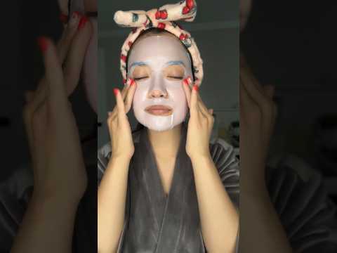 ASMR 🧘‍♀️ self care facial ✨ face mask from @farmacybeautyofficial #asmr #asmrcommunity