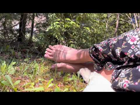 ASMR bare feet sleeping in grass