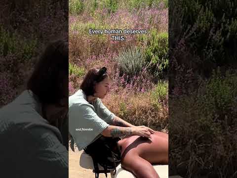 Upper Body & Scalp Massage