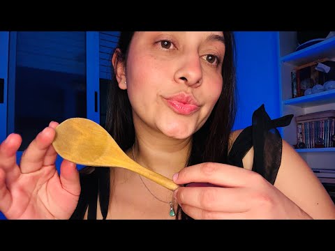 ASMR✨ SONIDOS DE MADERA Y ME COMO TU CARITA 🪵🤤♥️✨