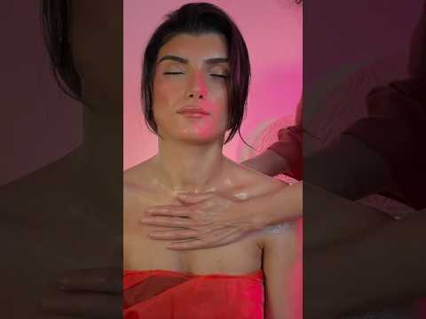 ASMR MASSAGGIO RELAX SOTTO LA PIOGGIA #realpersonasmr #asmrmassage #massaggio #healingtechniques
