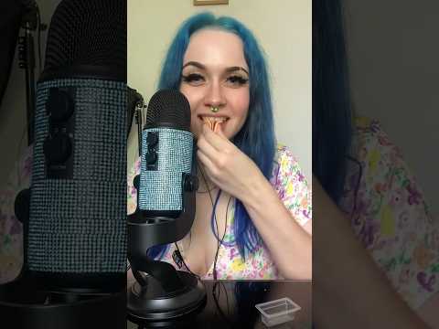 gummy hotdog 🌭 #candy #asmr #asmrfood #eatingsounds