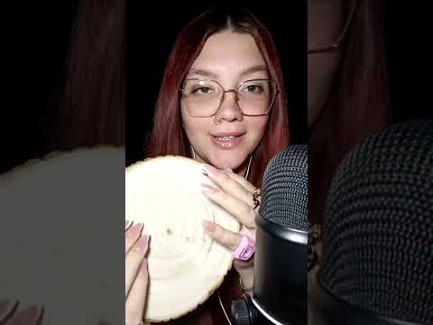 Momento saliente live (Tapping, Legno, Scratching & Kiss Sounds) 😴💜 | ASMR ITA