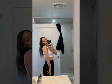 A girl who plays RUNESCAPE 3: